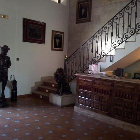 Hospederia Museo Valdepenas Ξενοδοχείο Εξωτερικό φωτογραφία